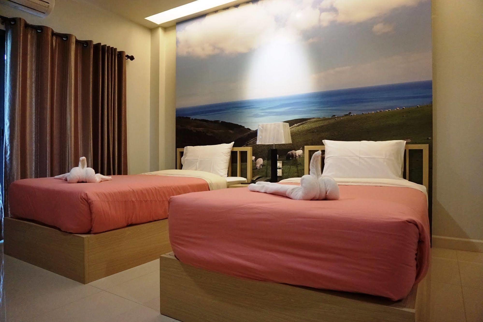 Morage Hotel Phitsanulok Exterior foto