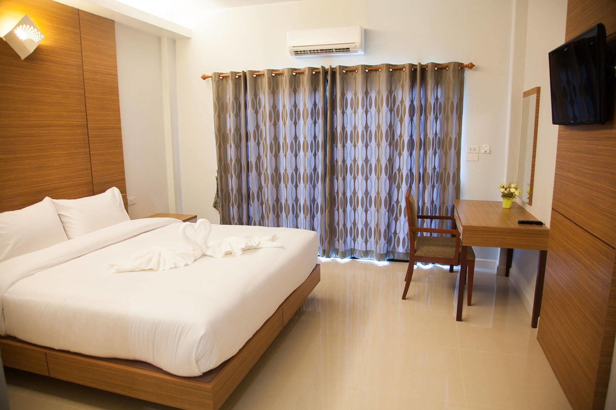 Morage Hotel Phitsanulok Exterior foto